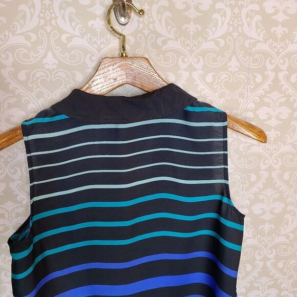 Banana Republic Size Small Blue Striped Sleeveless Blouse - Picture 8 of 11